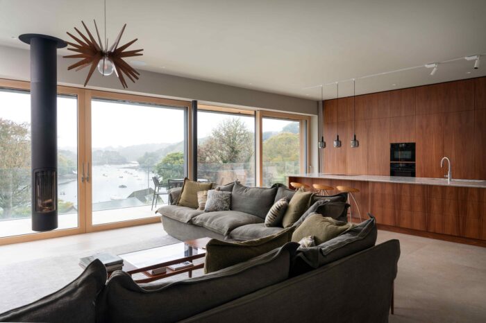 OPen plankitchen and living room